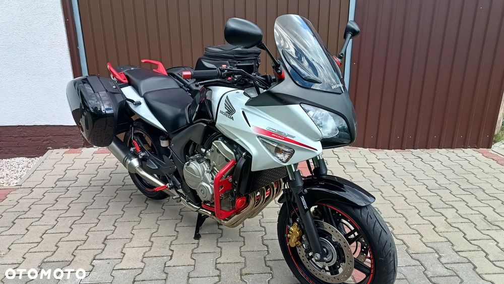 Honda CBF - 1
