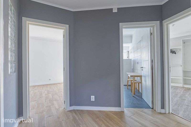 Vendo Apartamento T1 + 1 em Queluz - Grande imagem: 4/12