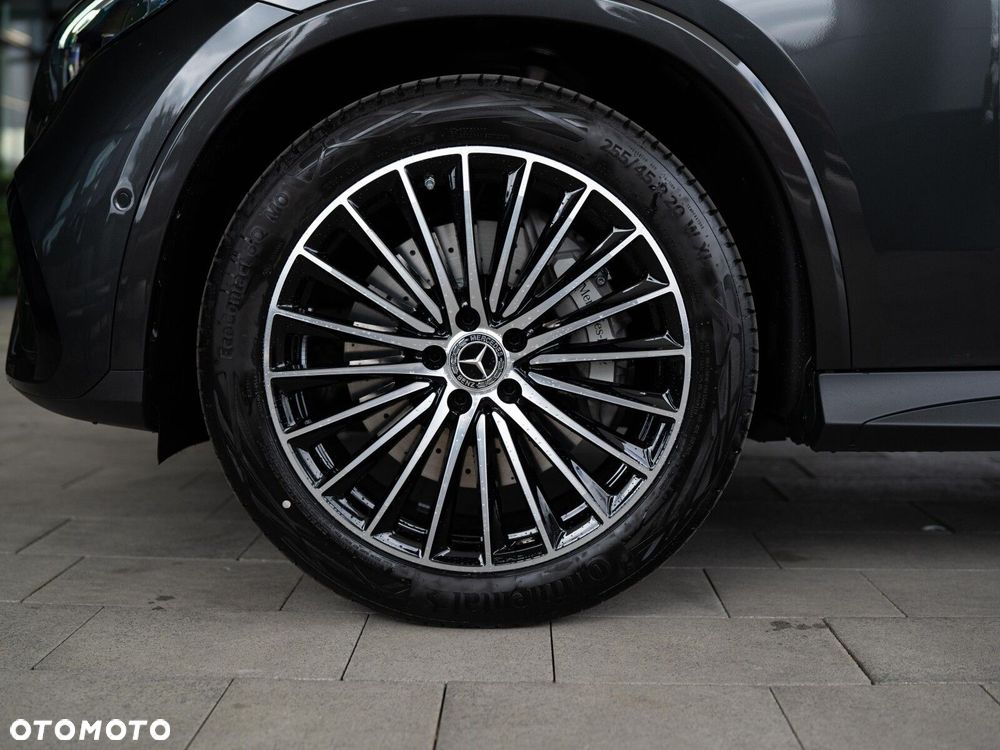 Mercedes-Benz GLC - 8