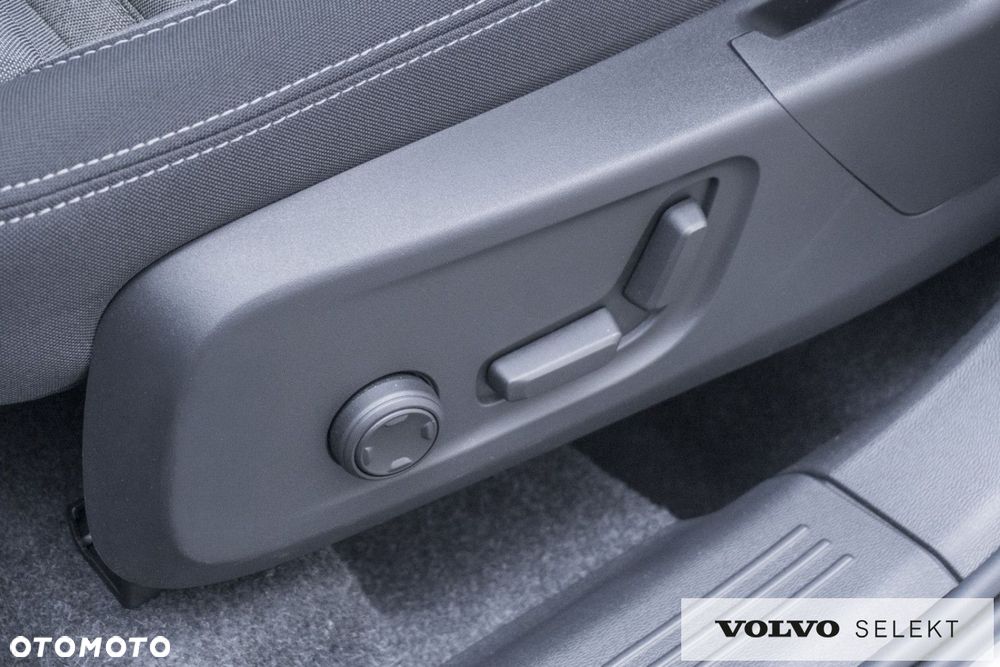 Volvo XC 40 - 21