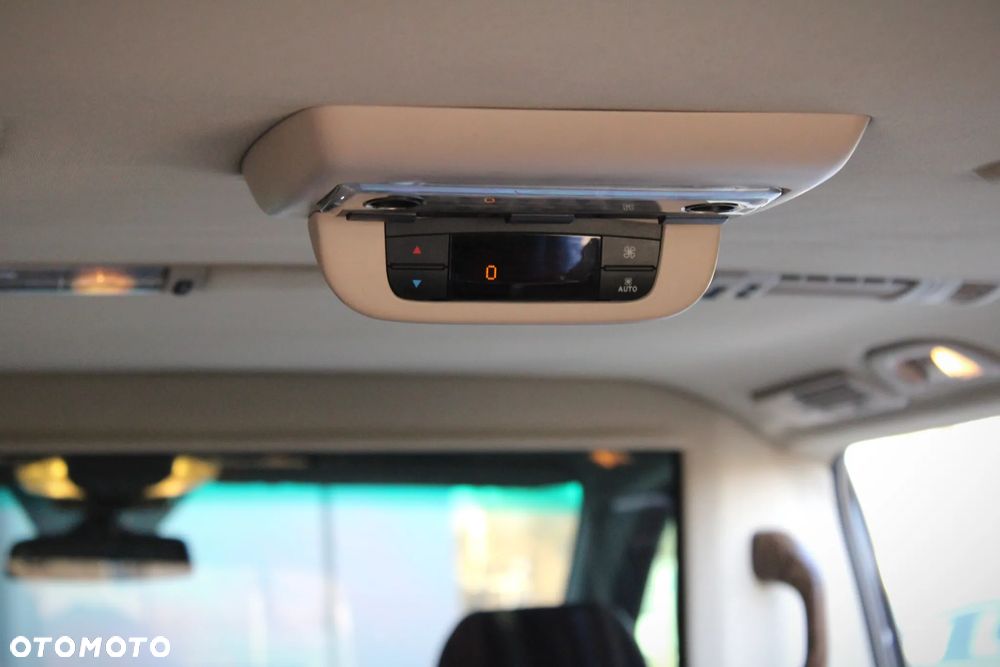 Mercedes-Benz Viano 2.2 CDI DPF extralang 4Matic Automatik Ambiente Edition - 13