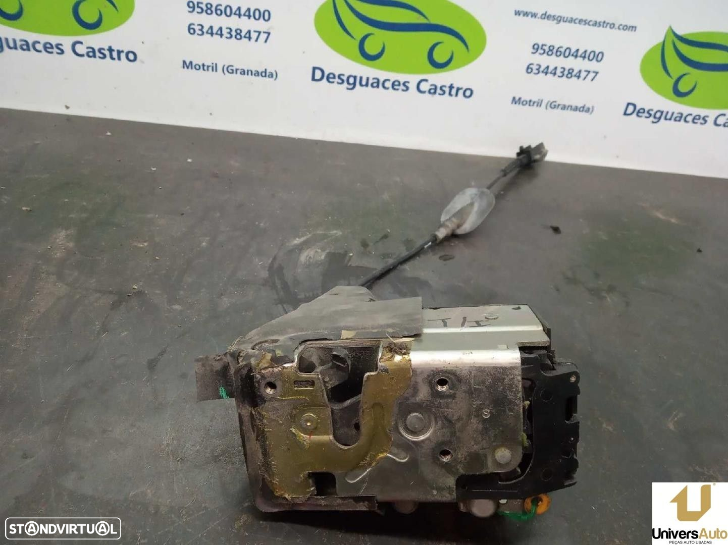FECHADURA PORTA TRASEIRA ESQUERDA FORD FIESTA V 2002 - - 2