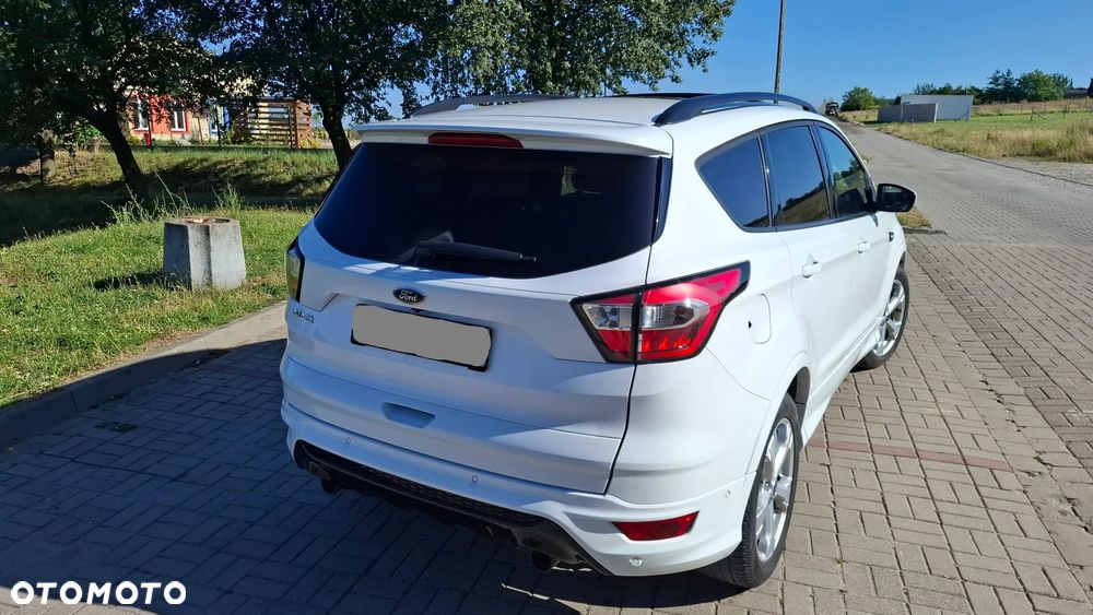 Ford Kuga 1.5 EcoBoost 2x4 ST-Line - 7