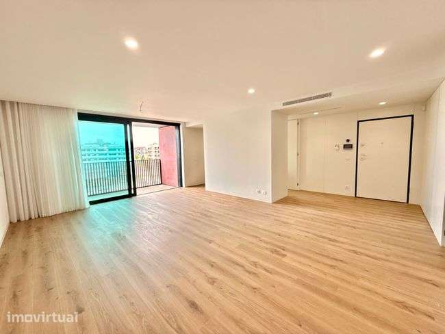 Apartamento T2 de Luxo na Zona Premium de Aveiro - Grande imagem: 3/10