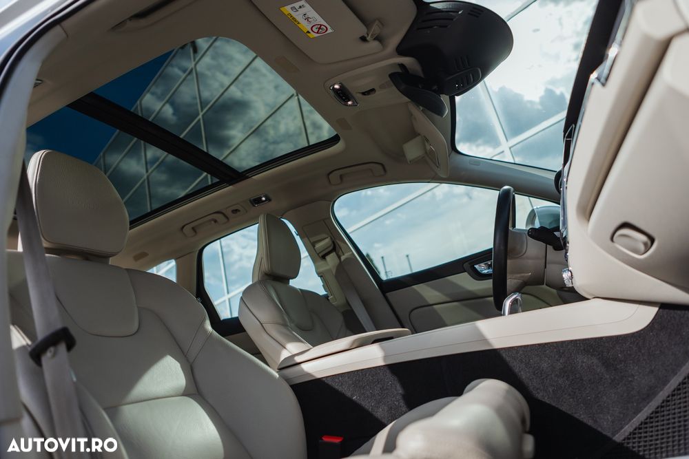 Volvo XC 60 - 15