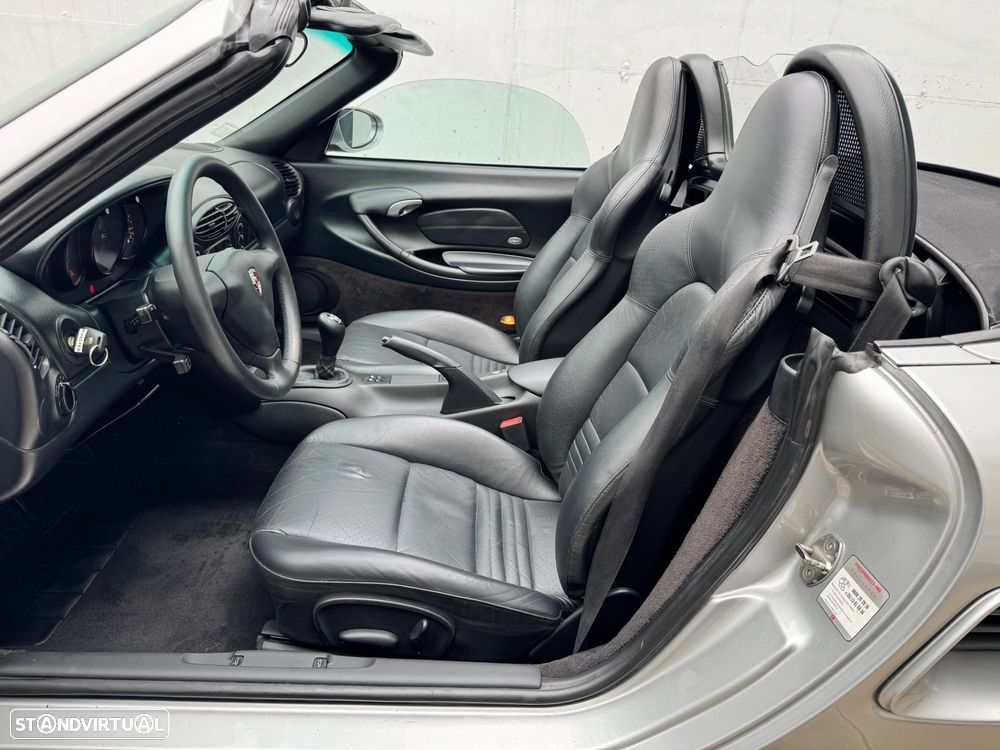 Porsche Boxster 2.7 - 25