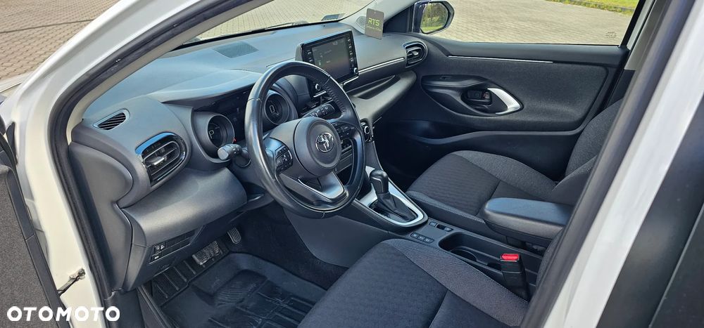 Toyota Yaris - 9