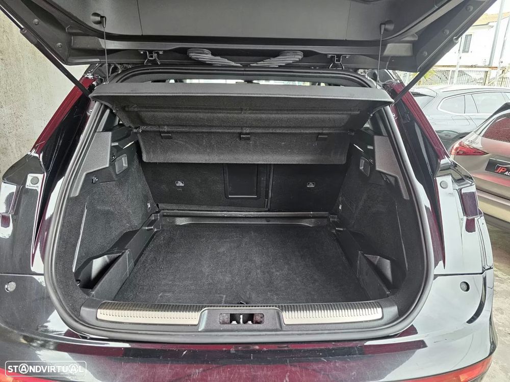 DS DS7 Crossback 1.5 BlueHDi Performance Line EAT8 - 18