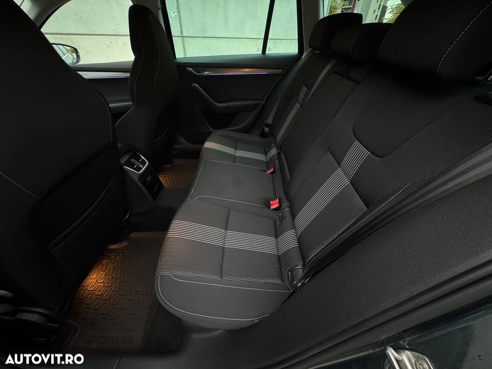 Skoda Octavia 2.0 TDI DSG Style - 13