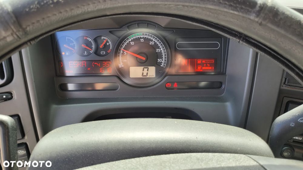 Renault Premium - 21