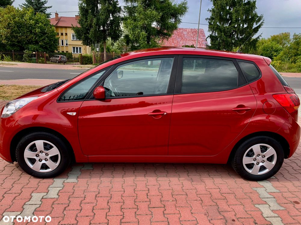 Kia Venga 1.4 CVVT Titanium Collection - 5