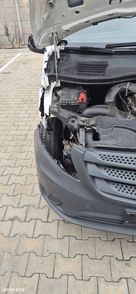 Mercedes-Benz Vito 114 Uszkodzony - 11