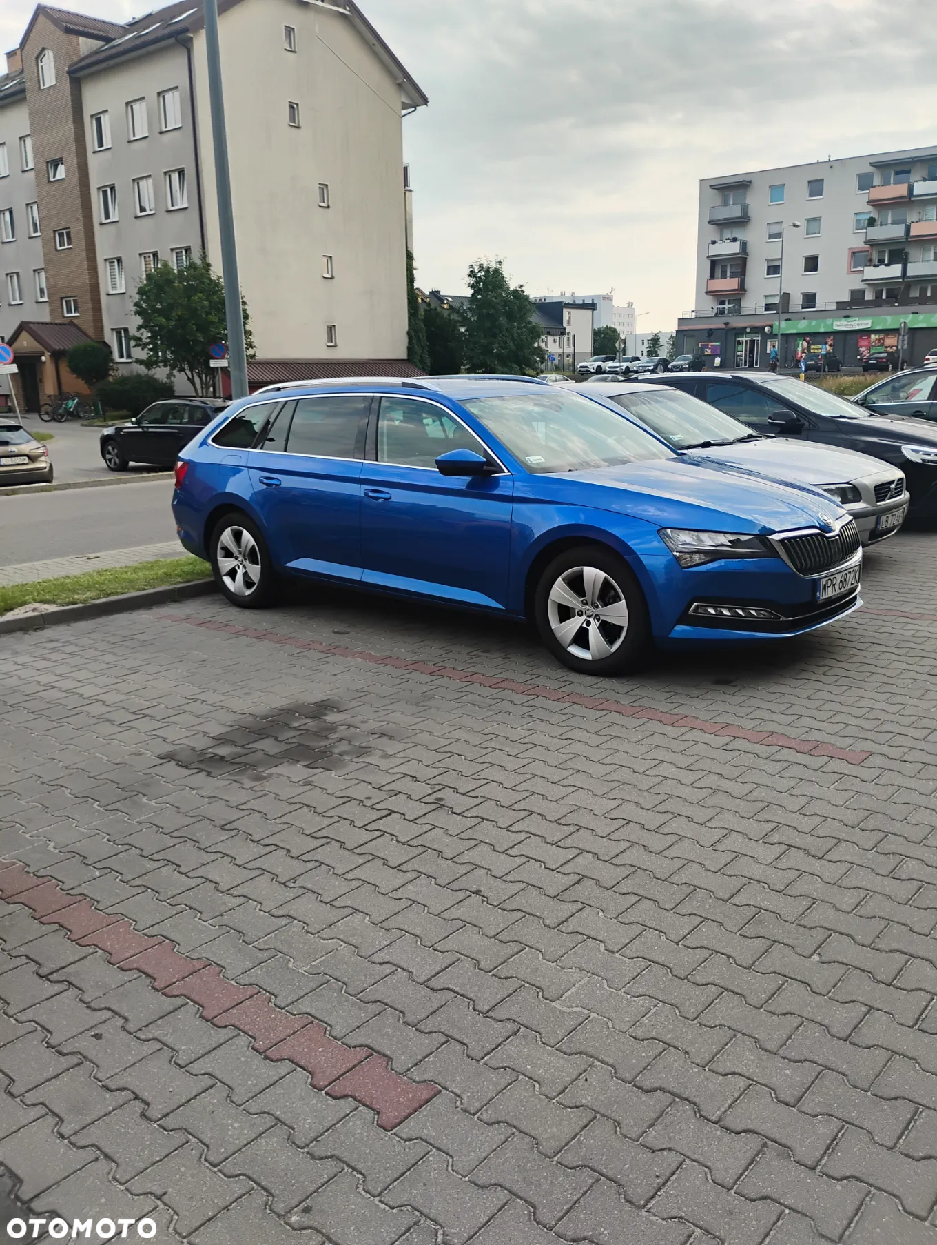 Skoda Superb 2.0 TDI SCR Style DSG - 2