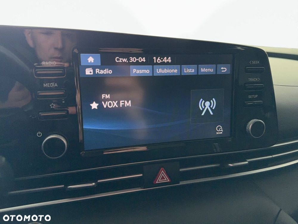 Hyundai Elantra - 27
