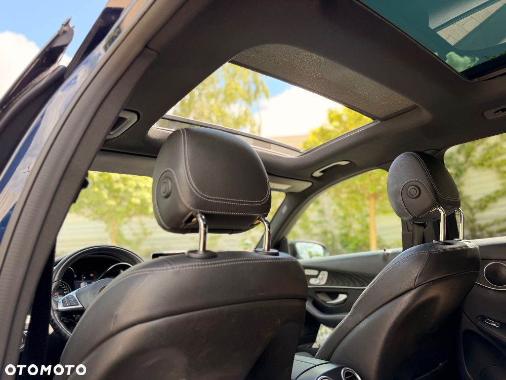 Mercedes-Benz GLC 250 4Matic 9G-TRONIC AMG Line - 9