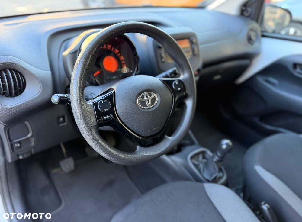 Toyota Aygo 1.0 VVT-i Black Edition - 8