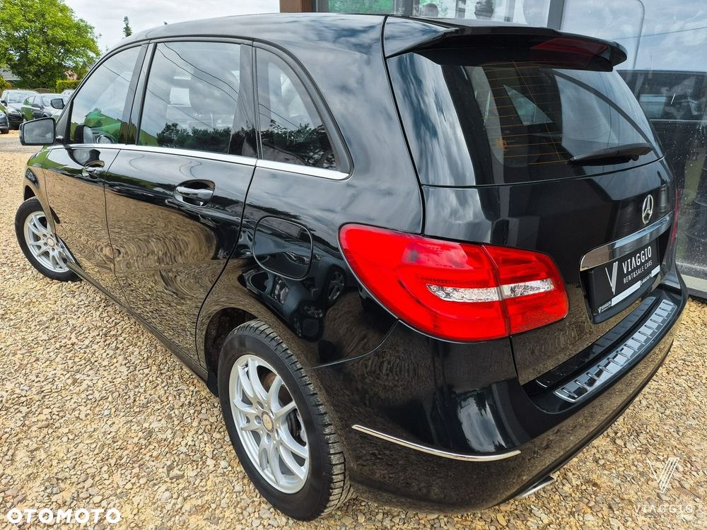Mercedes-Benz Klasa B 200 7G-DCT UrbanStyle Edition - 3
