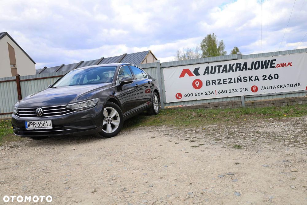 Volkswagen Passat 2.0 TSI Business DSG - 2