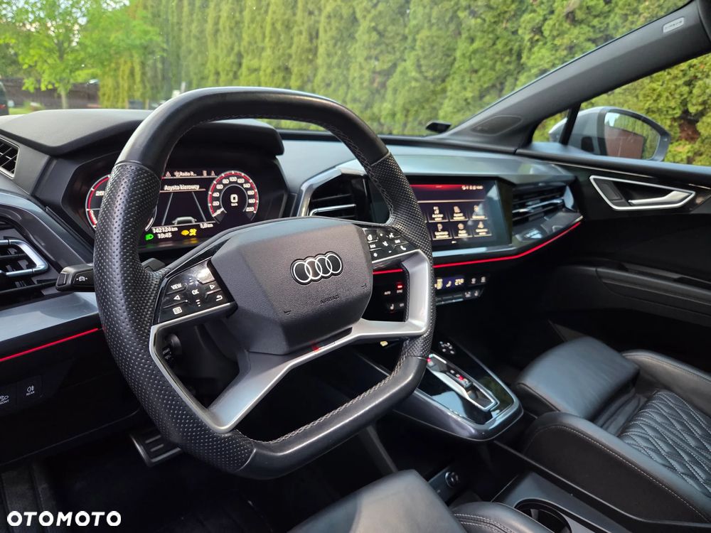 Audi Q4 e-tron - 11