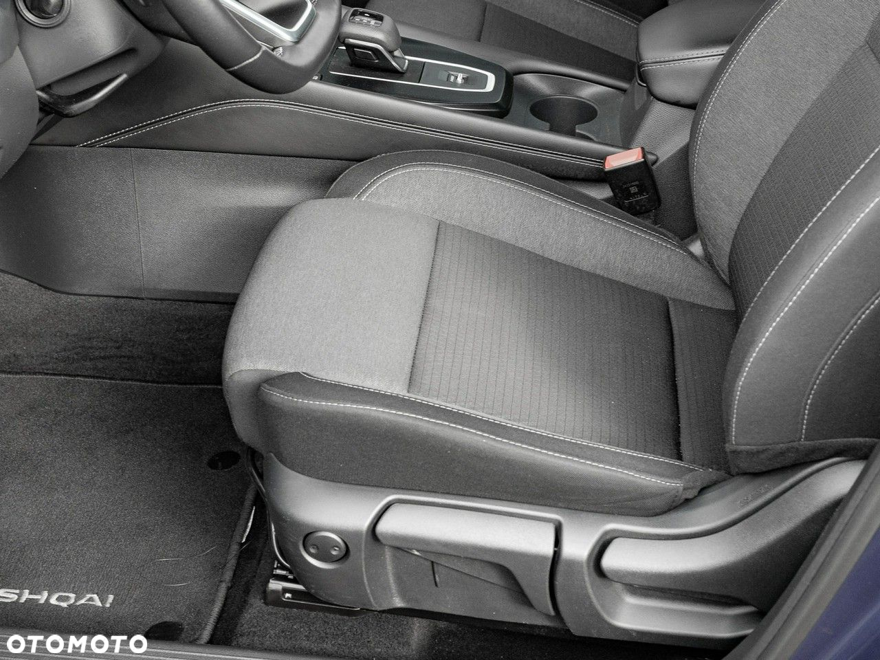Nissan Qashqai - 14