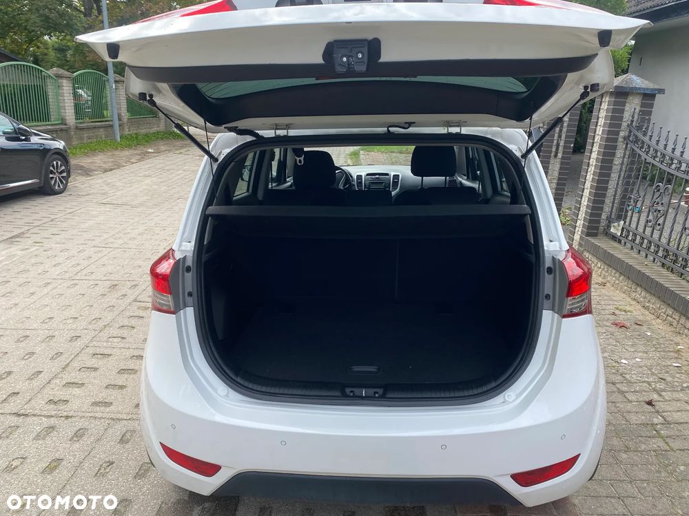 Hyundai ix20 1.4 BlueDrive Comfort - 12