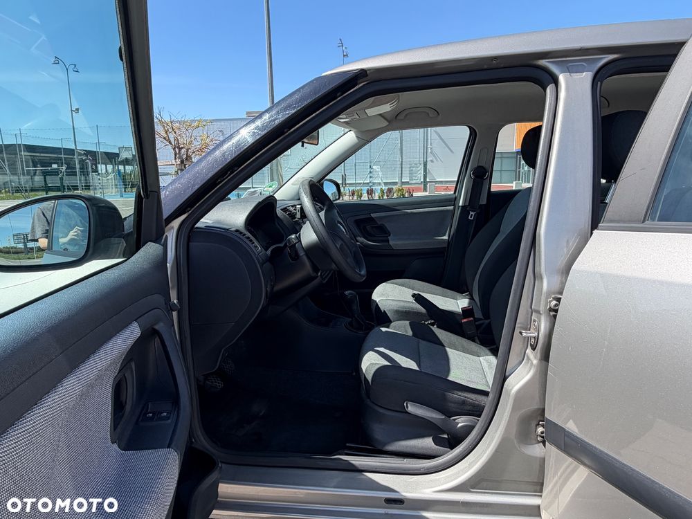 Skoda Fabia 1.2 HTP - 13