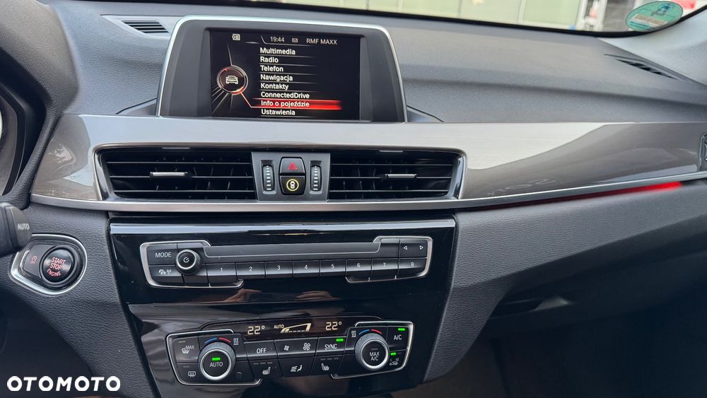 BMW X1 sDrive18d - 10