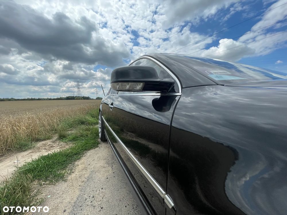 Volkswagen Phaeton 4.2 V8 4Mot (5 os.) - 4