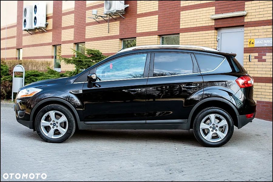 Ford Kuga - 4