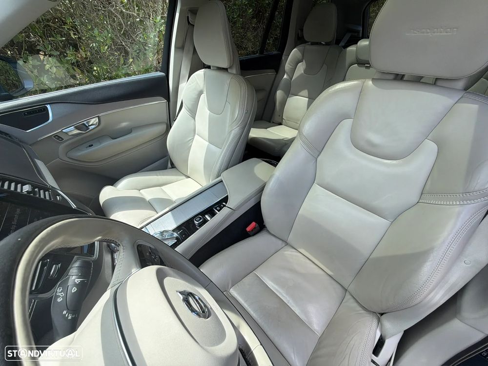 Volvo XC 90 - 35