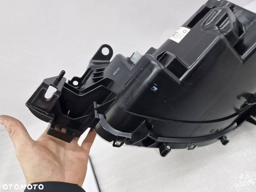 MAZDA CX5 CX-5 LIFT 14- LEWA / PRAWA LAMPA PRZEDNIA PRZÓD SOCZEWKA + LED , NR STANLEY W2416 , NR AUKCJI LA245 - 11