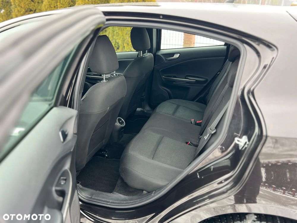 Alfa Romeo Giulietta 1.6 JTDM Veloce - 25