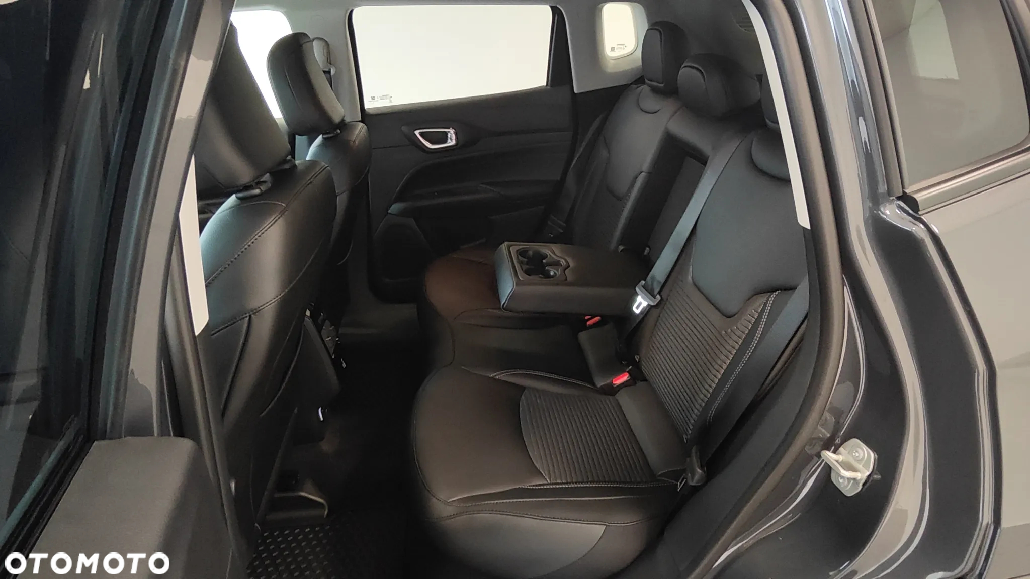 Jeep Compass 1.5 T4 mHEV Altitude FWD S&S DCT - 13