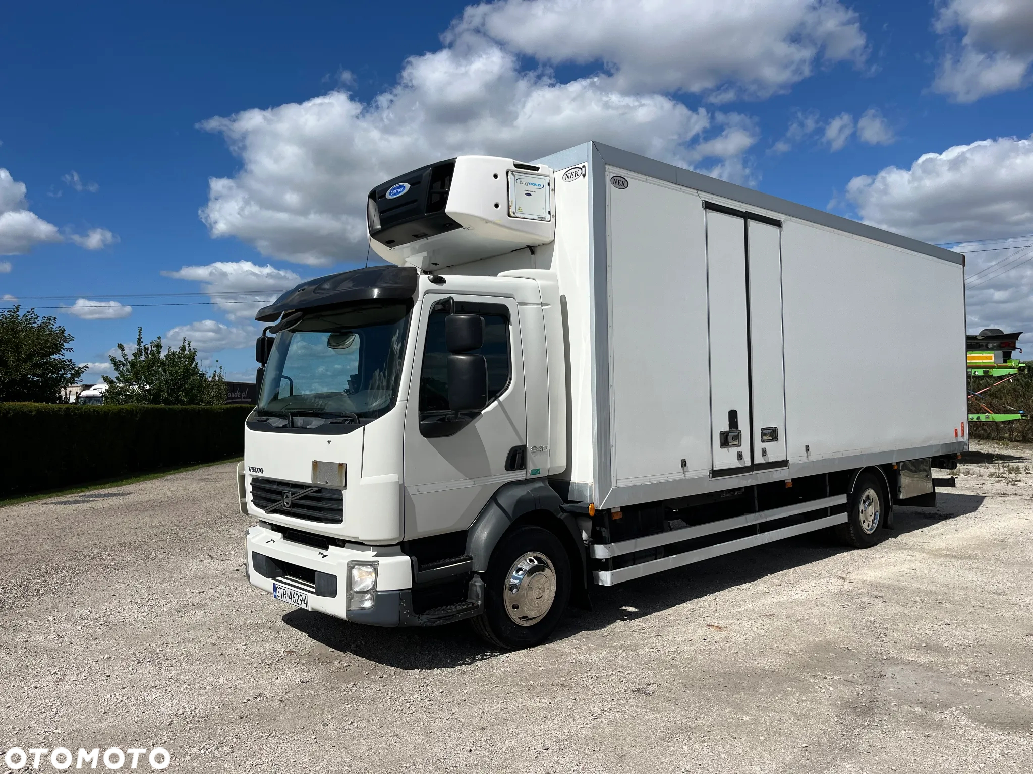 Volvo - 2