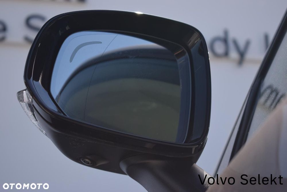 Volvo XC 90 - 13