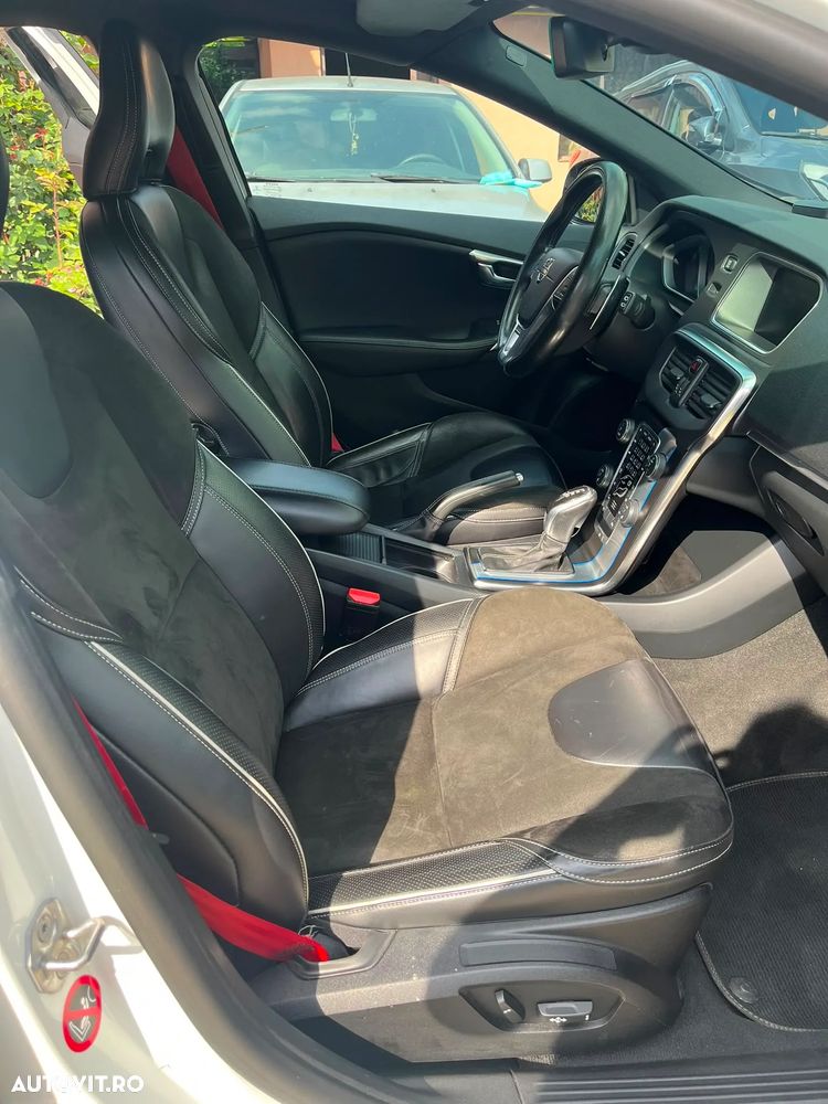 Volvo V40 - 9