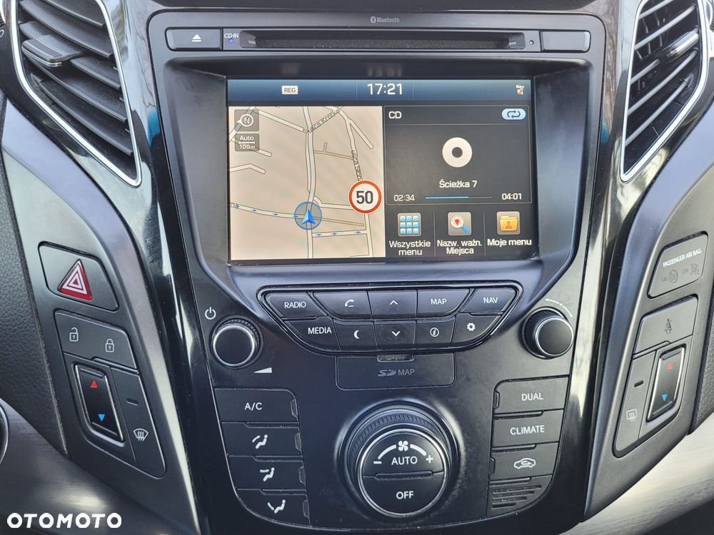 Hyundai i40 Kombi blue 1.7 CRDi DCT Premium - 17