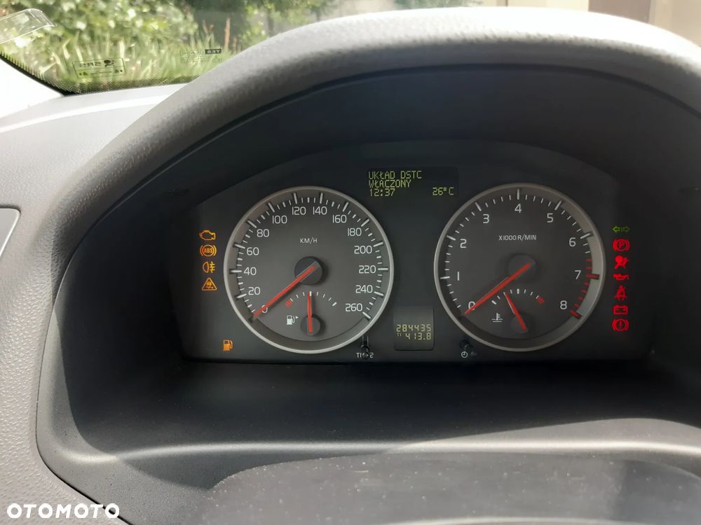 Volvo V50 1.8 - 9