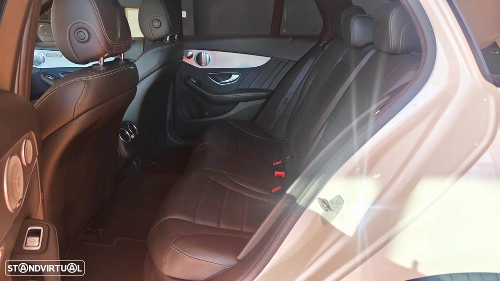 Mercedes-Benz C 350 e T 7G-TRONIC AMG Line - 12