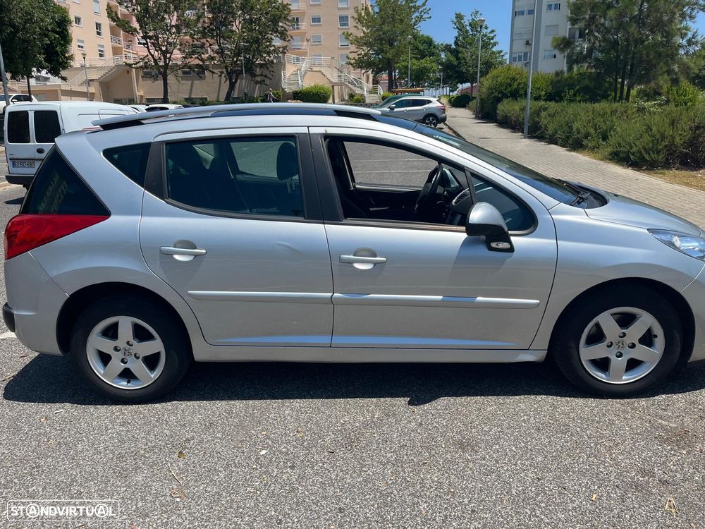 Peugeot 207 SW 1.4 Trendy - 2