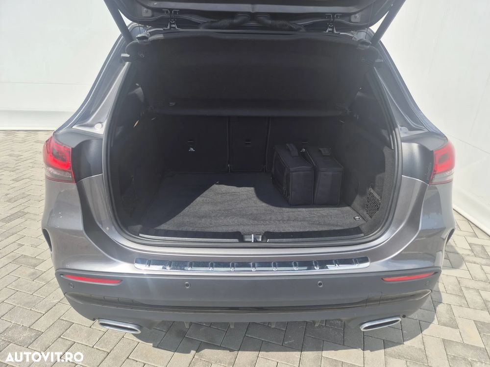 Mercedes-Benz GLA 250 e - 29