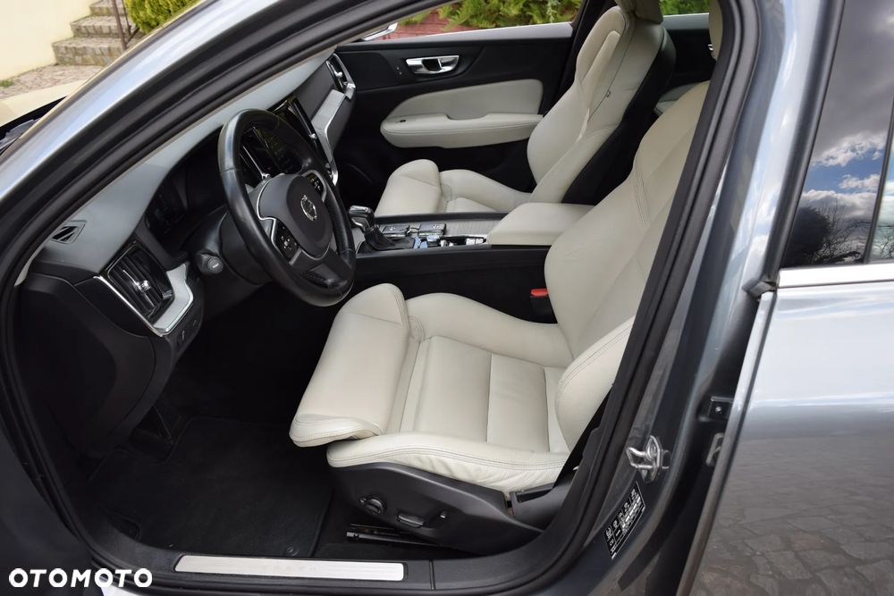 Volvo V60 D4 Drive-E Summum - 16
