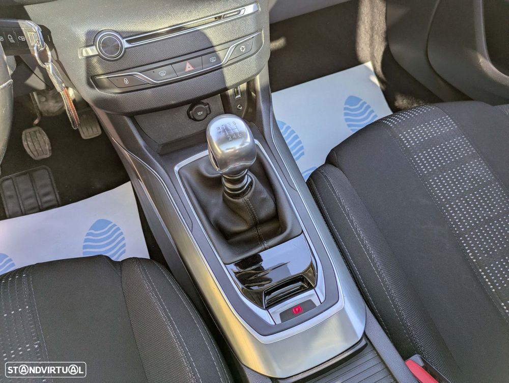 Peugeot 308 1.6 BlueHDi Allure J17 - 11