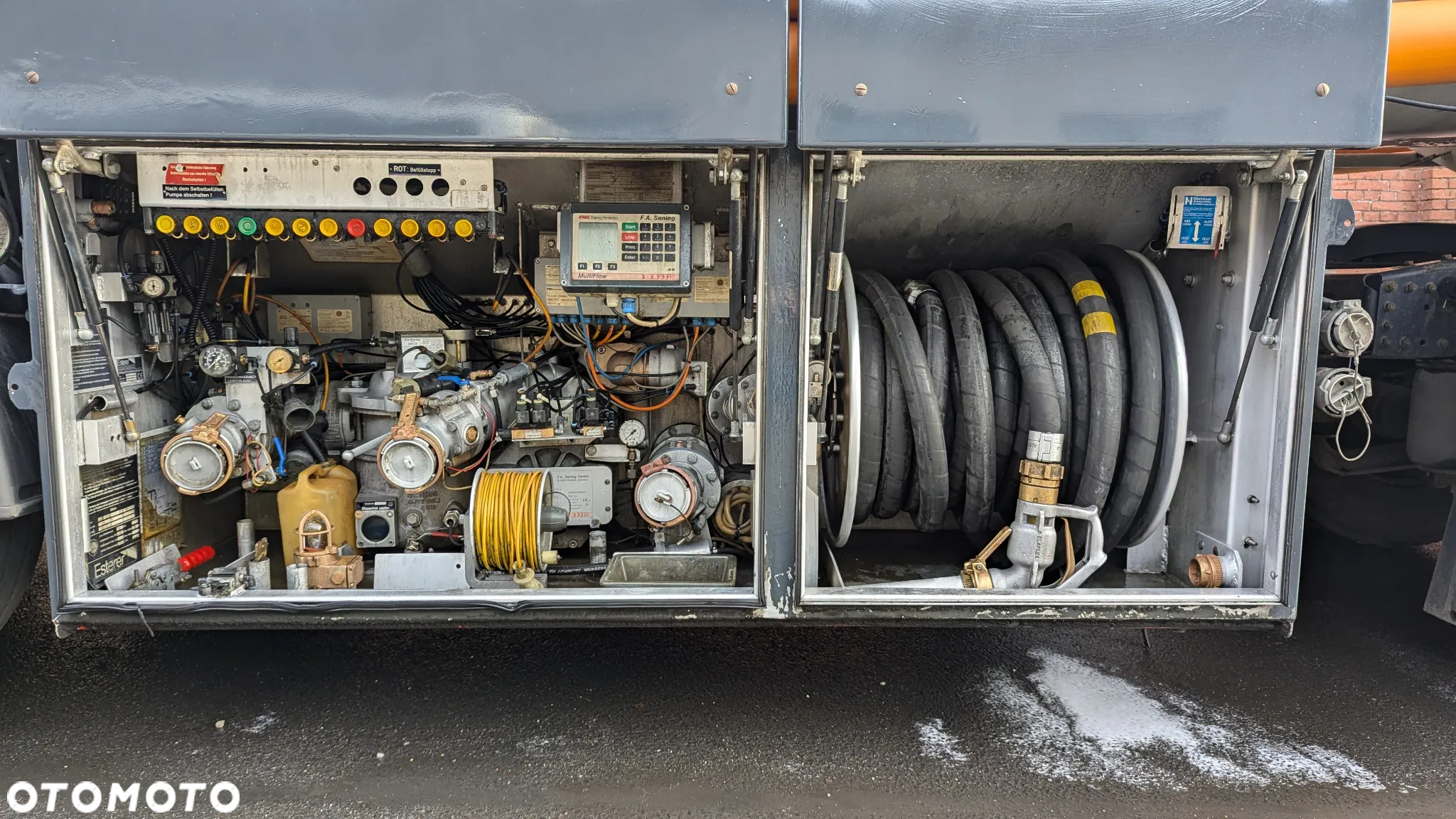 Esterer NACZEPA cysterna WYDAWKA Multiflow LEKKA aluminiowa - 7