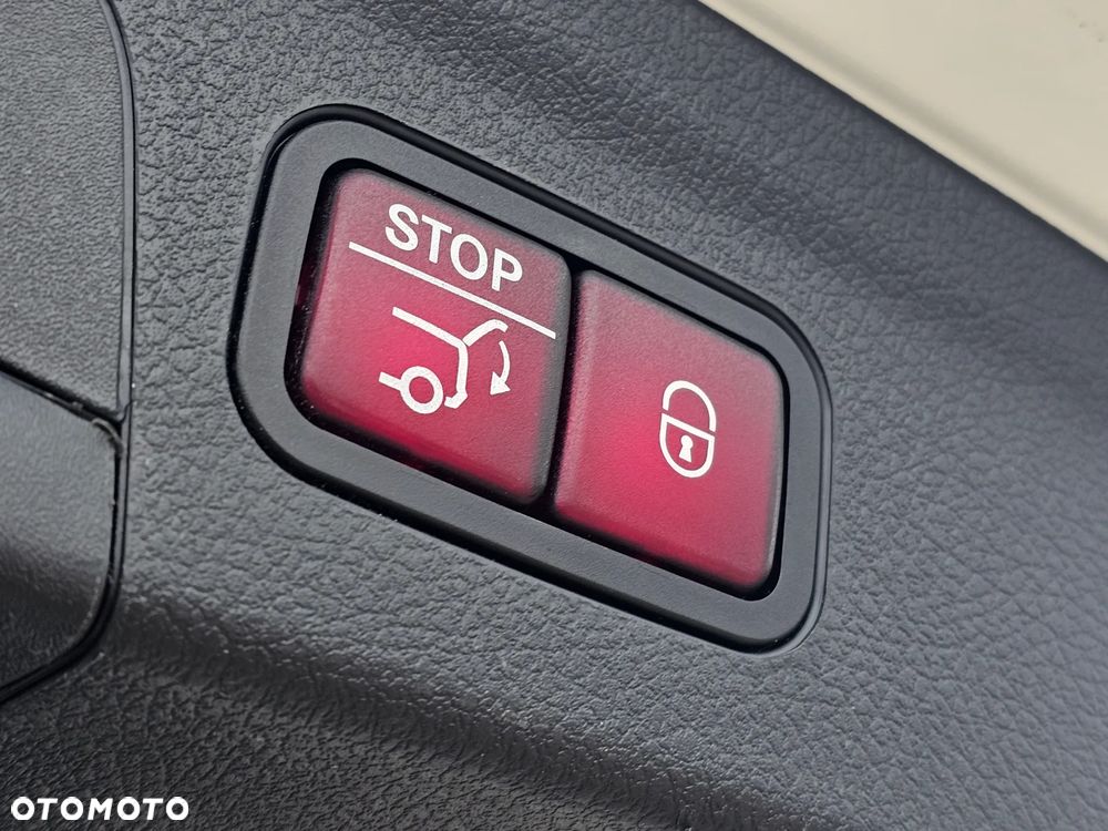 Mercedes-Benz GLE - 27