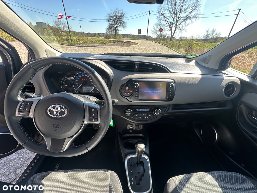 Toyota Yaris - 15