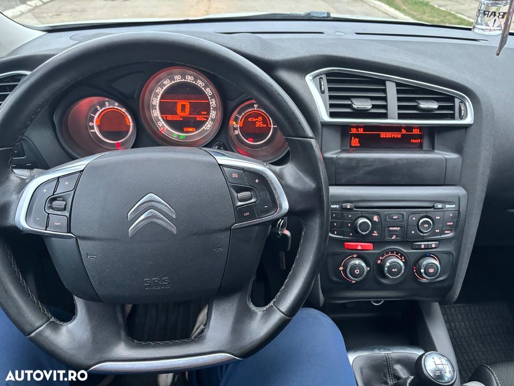 Citroën C4 1.4 VTi BVM Seduction - 7