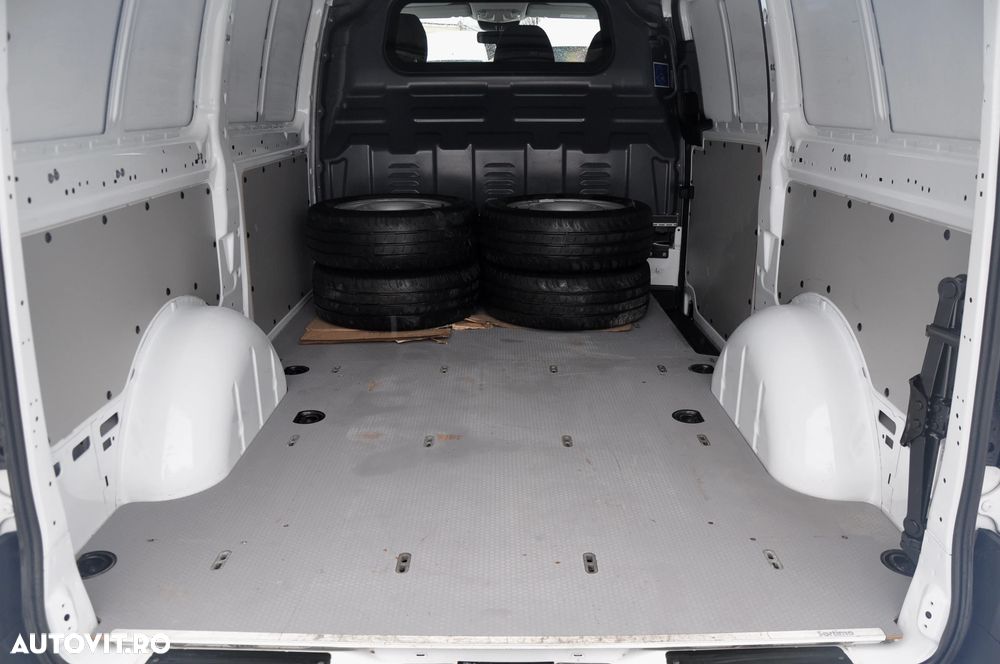 Mercedes-Benz Vito 114 Automat 4x4 - 8