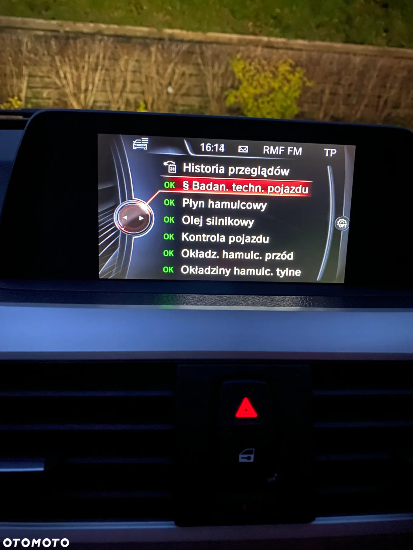 BMW Seria 3 318d Touring Modern Line - 18