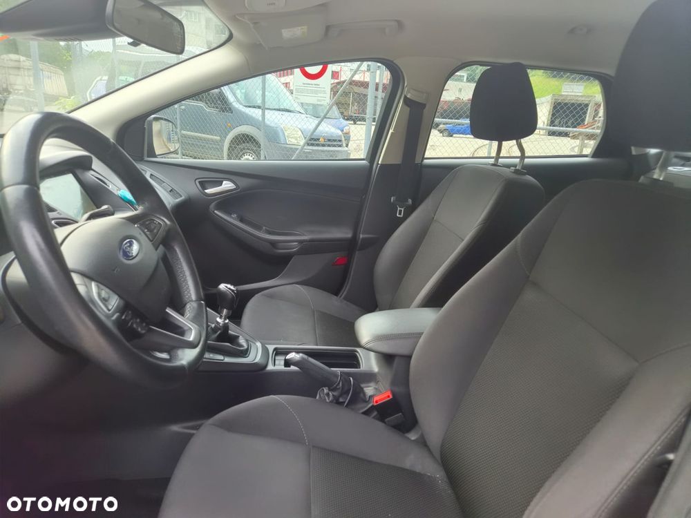 Ford Focus 1.0 EcoBoost Active Business - 6